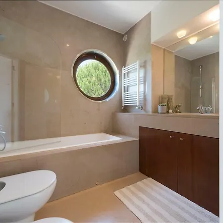 Atlantic House - Waterfront Luxury *
