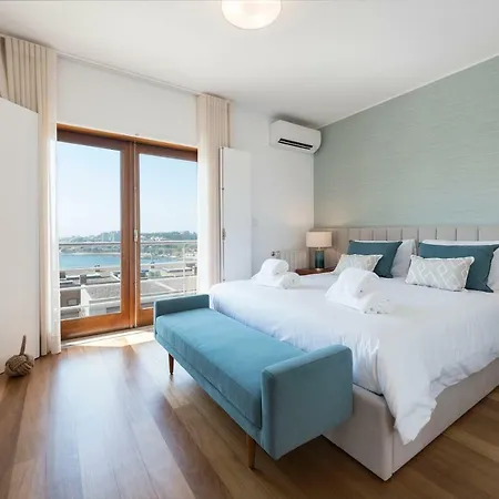 Atlantic House - Waterfront Luxury * וילה נובה דה גאיה