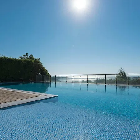 Atlantic House - Waterfront Luxury